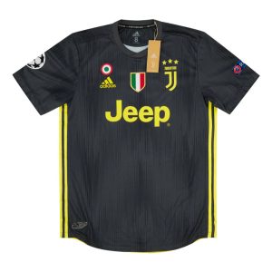 2018-19 Juventus FC 3a Equipación